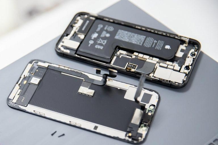 Czy po wymianie baterii w iPhone będzie widać kondycję?